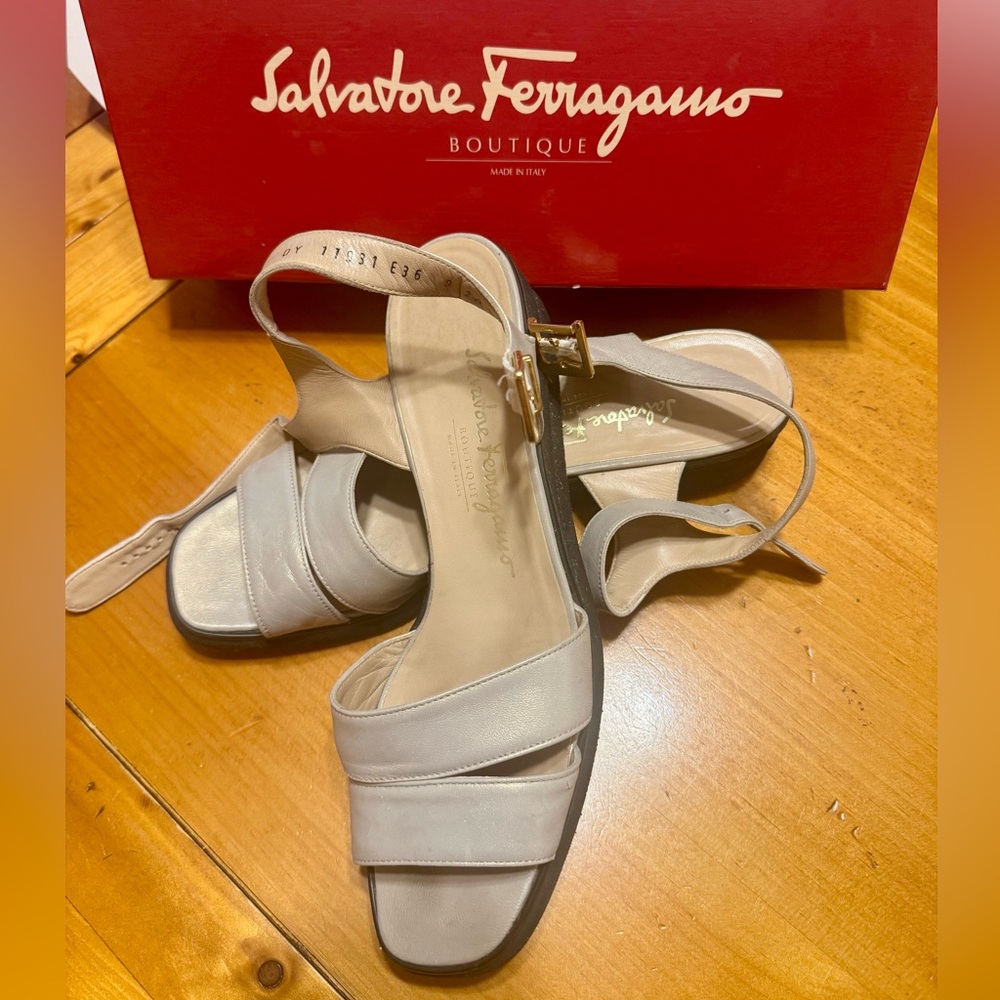 Vintage Salvatore Ferragamo Women's Bone Sandals